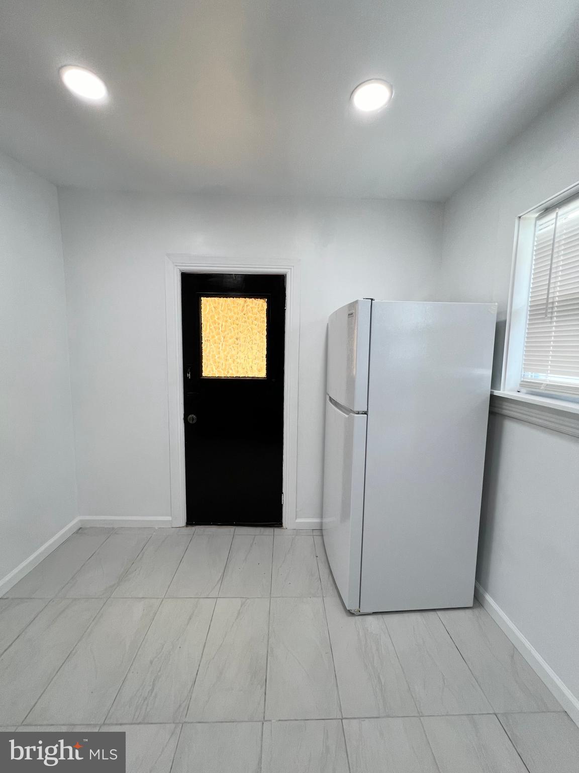 ELMWOOD PARK - Residential