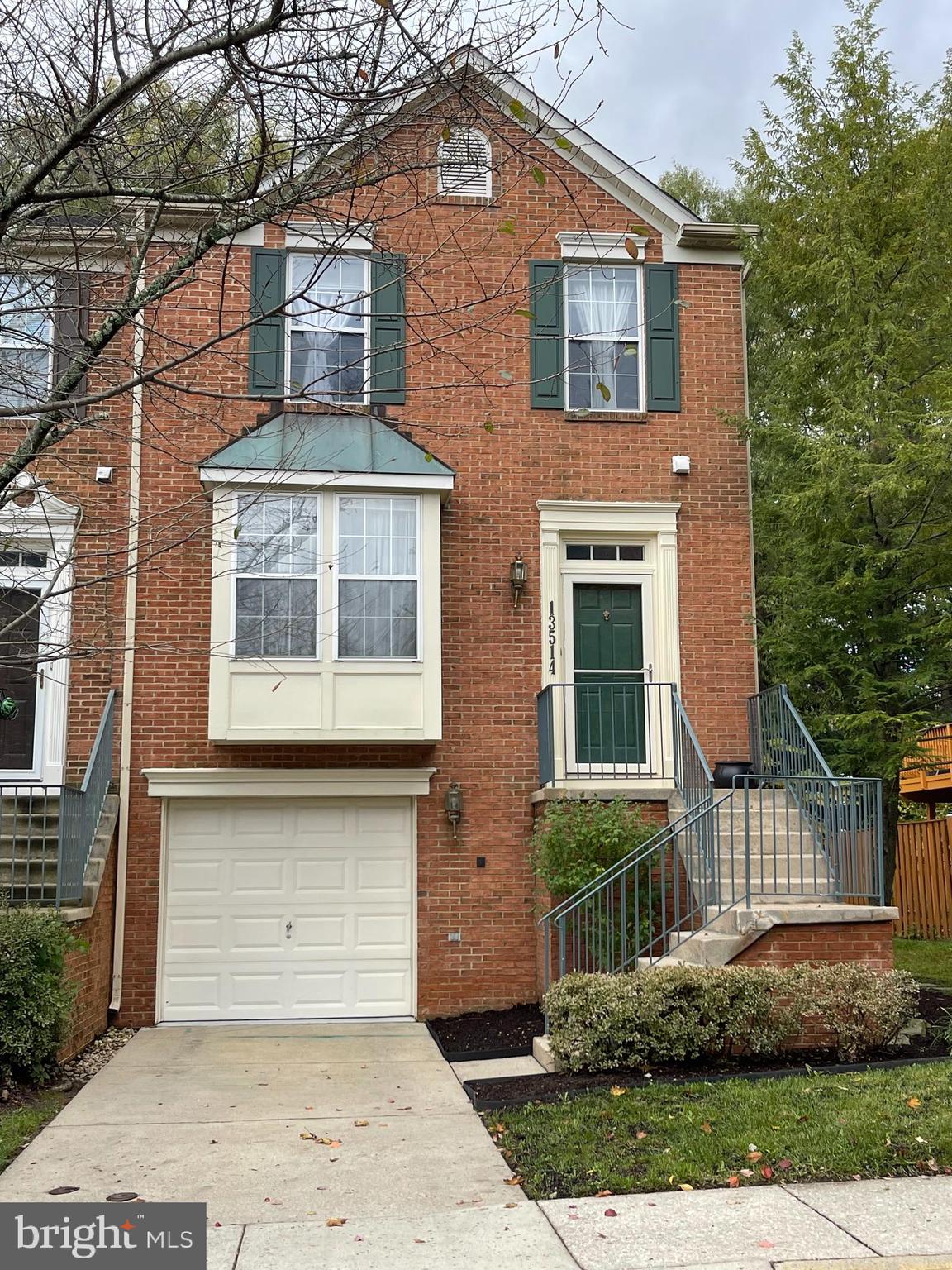 This end-unit Townhome in Potomac has 4 bedrooms, 3 full baths, and 1 half bath. It features a beautiful kitchen with granite countertops, hardwood floors on all 3 levels, a deck with composite flooring, and a walkout basement to a stone patio. The primary bedroom features a spacious sitting area, a walk-in closet, and an en-suite bath. Schools are excellent: Winston Churchill HS, Hoover MS, Wayside ES. 2-minute walk to a community pool, children’s playground, basketball and tennis courts, and scenic walking/bike trails. Nearby grocery stores include Trader Joe’s, Giant, Safeway, and a variety of restaurants and savory bakeries. Easy access to I-270 and 495. One car garage with driveway and community parking spaces. This is a 100% must-see. Long-term leases are welcome. Excellent credit is required.