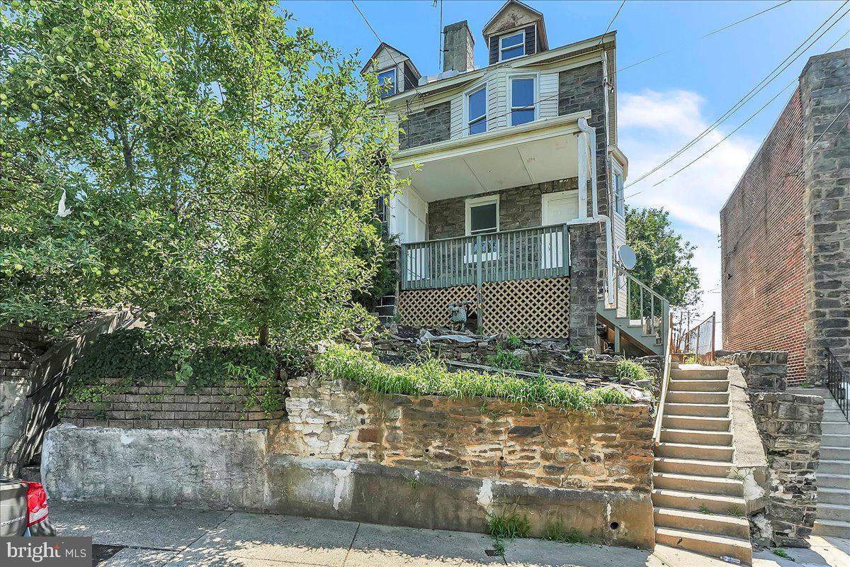 This house would be a great first time homeowner or investment property. It is move in ready with many new updates to include HVAC, water heater, updated bathrooms, new flooring throughout, new electric panel, all new kitchen appliances and beautiful doc of the kitchen with privacy fencing.