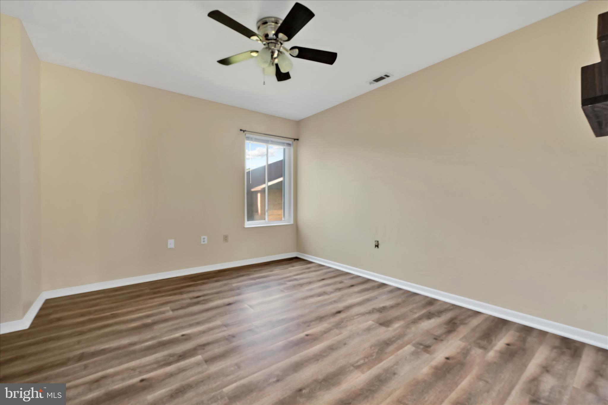 PINE BROOK - Residential