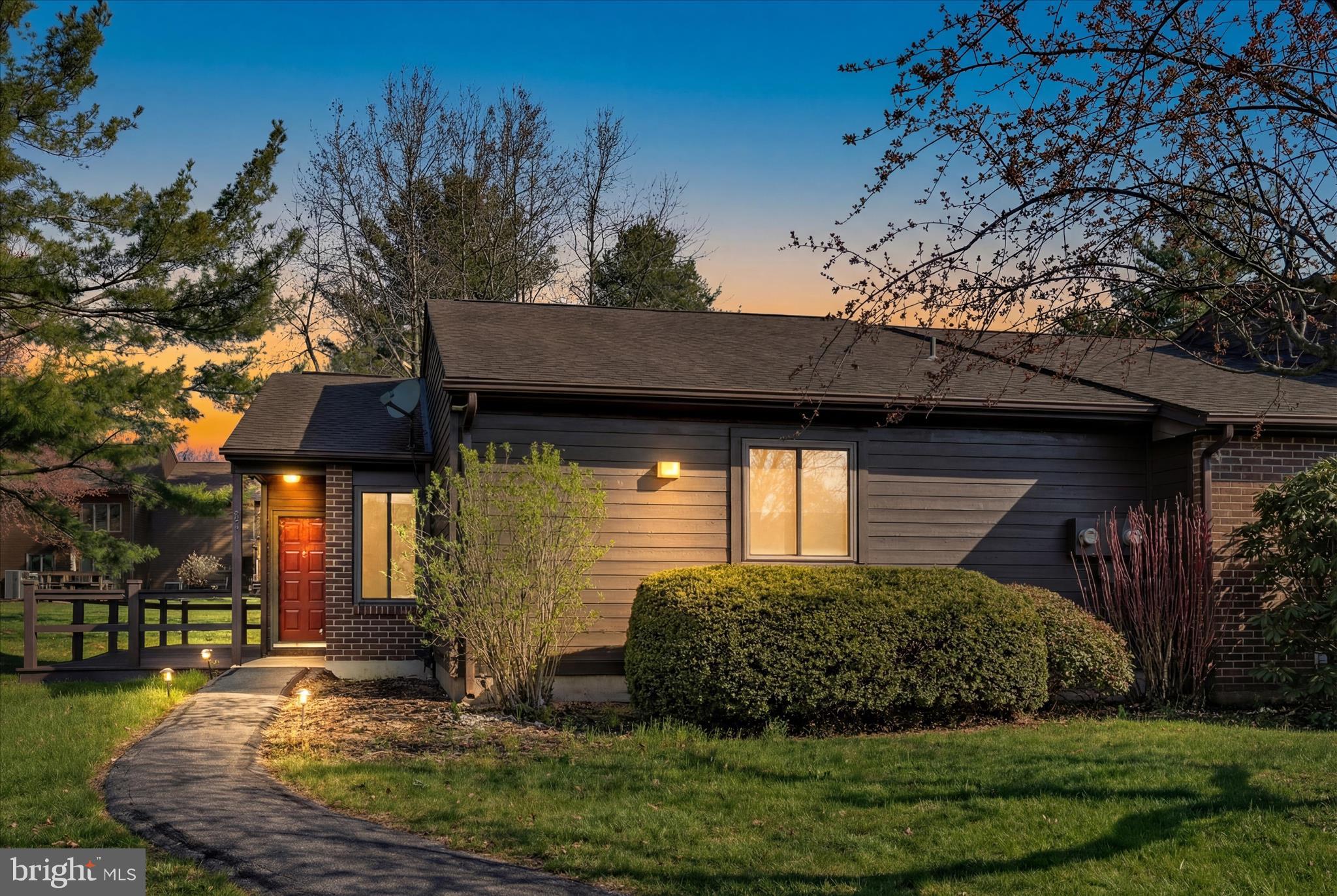 PINE BROOK - Residential