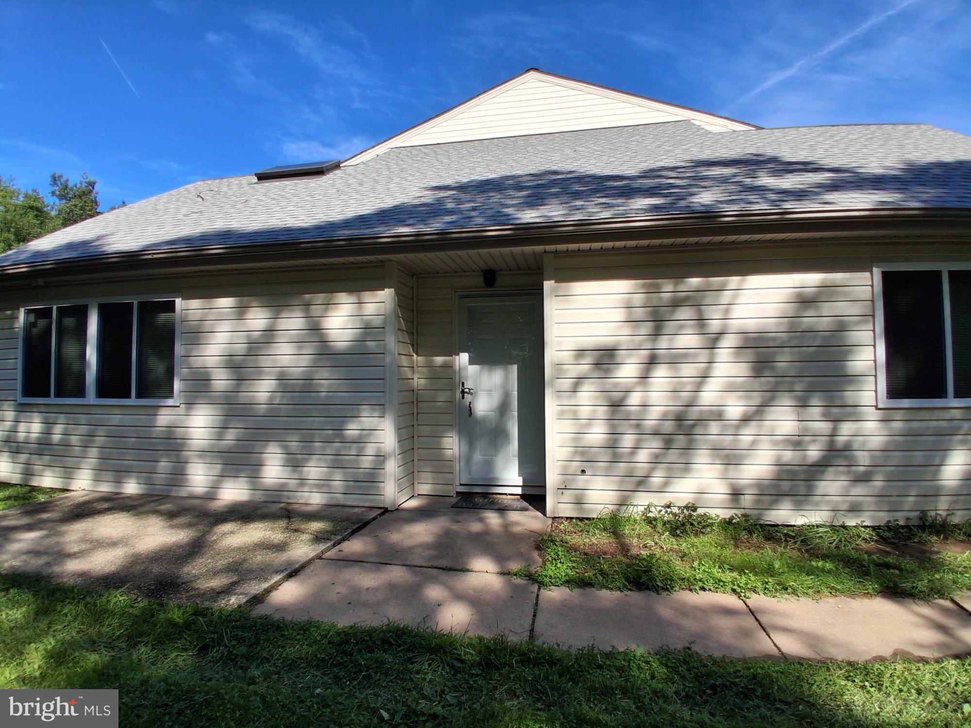 1004 CRIMSON TREE WAY A 24A