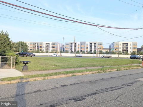  PHILADELPHIA PA 19145