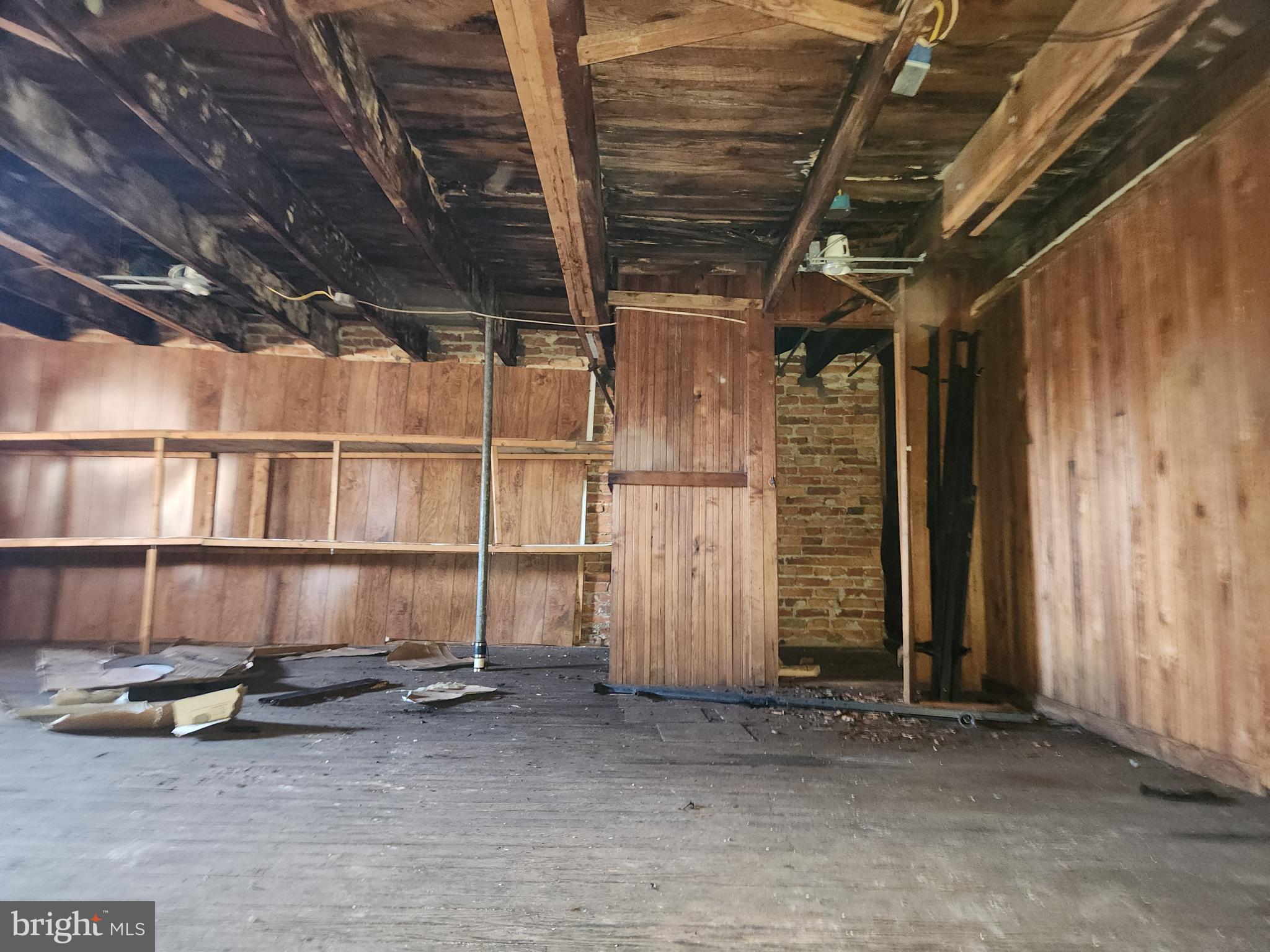 PARK CIRCLE - Residential