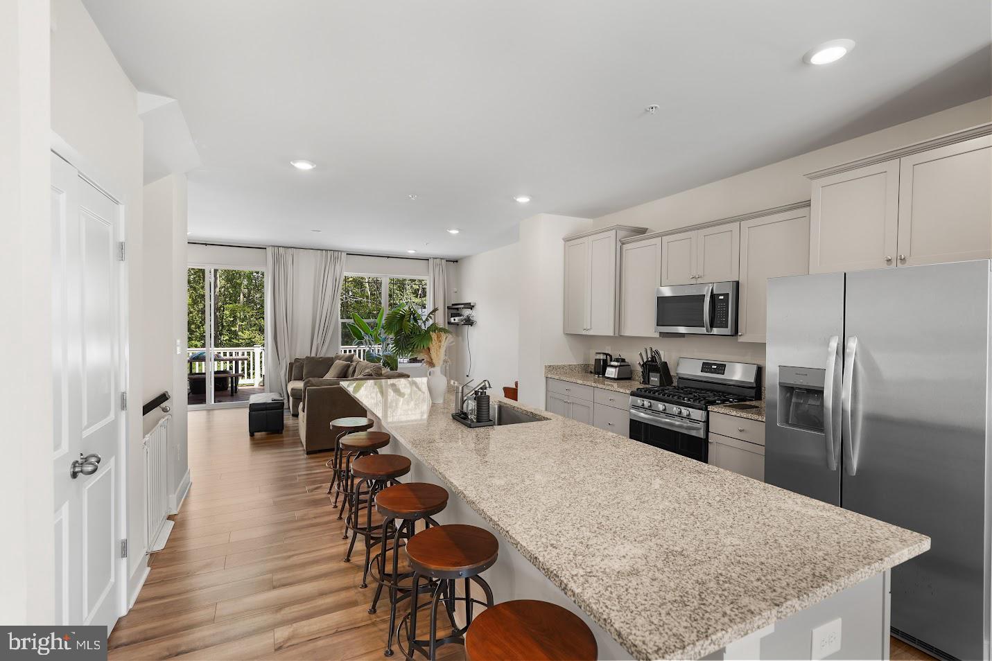 BRYANS ROAD - Residential Lease