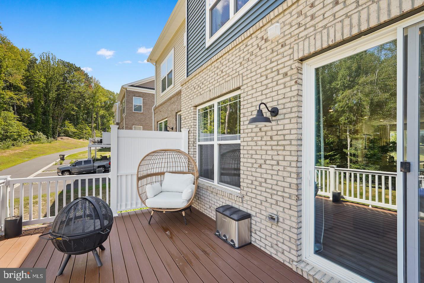 BRYANS ROAD - Residential Lease