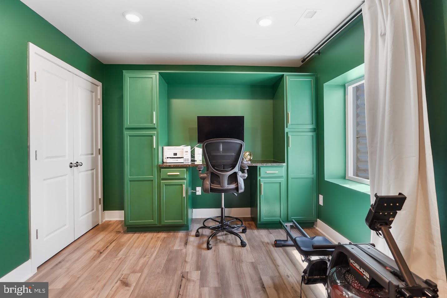 BRYANS ROAD - Residential Lease