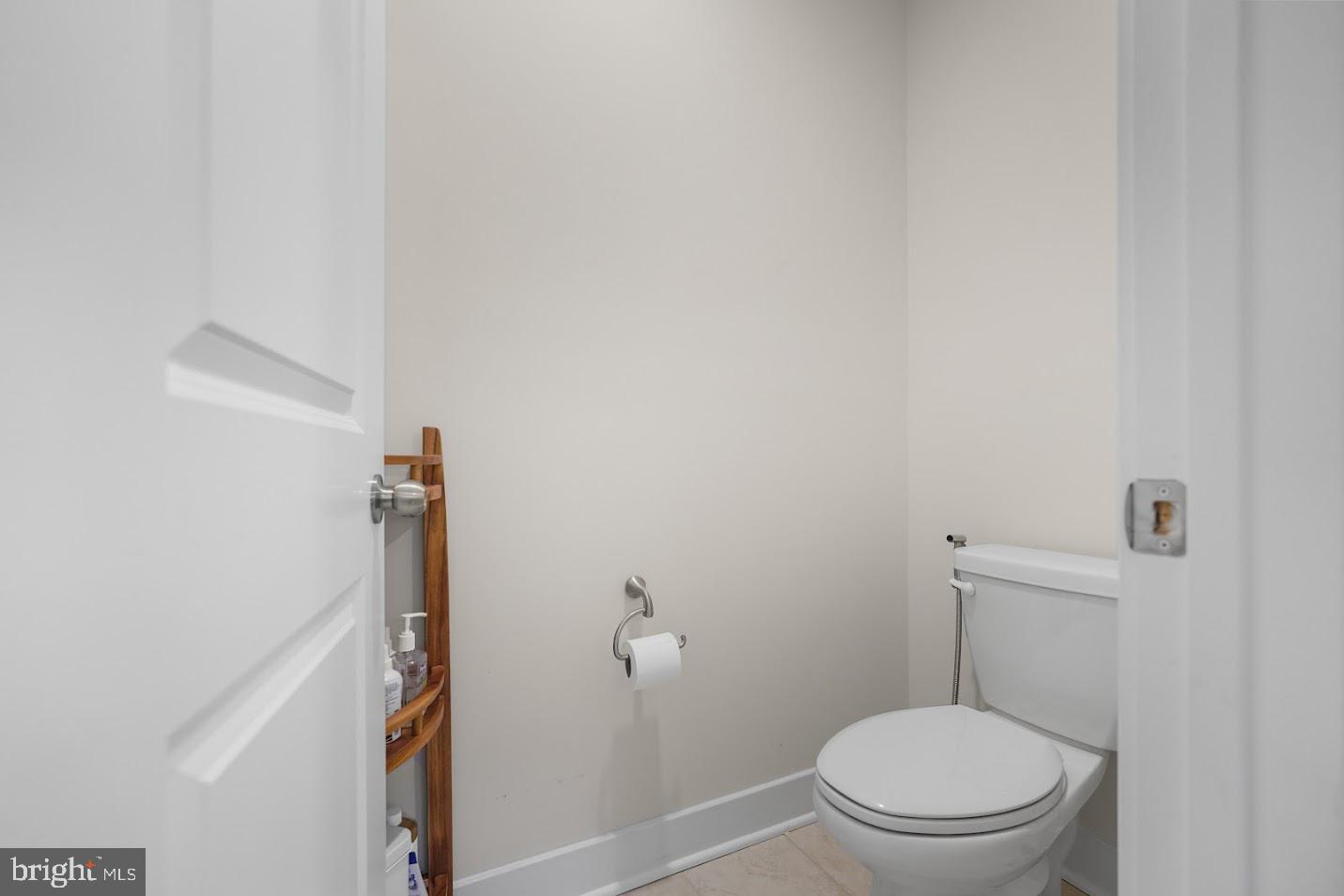 BRYANS ROAD - Residential Lease