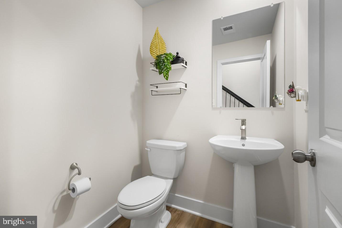 BRYANS ROAD - Residential Lease