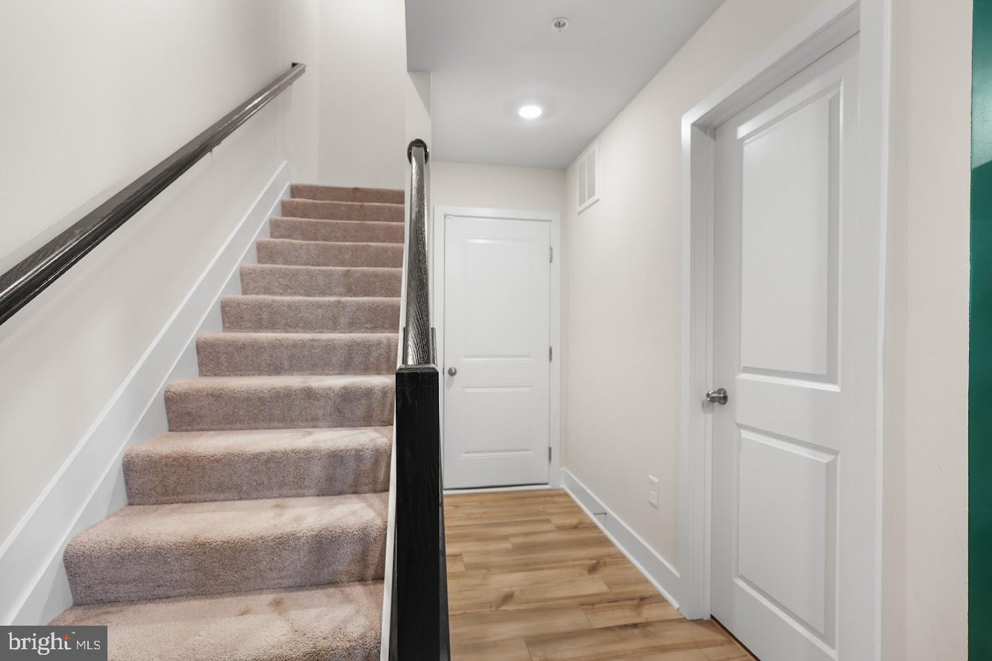 BRYANS ROAD - Residential Lease