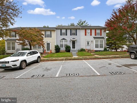 8205 KNIGHTS PIKESVILLE MD 21208