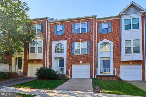11485 Carriage Court, Fairfax, VA MLS: VAFX2340798