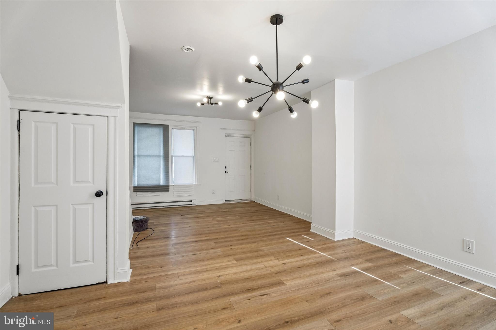 WEST OAK LANE - Residential