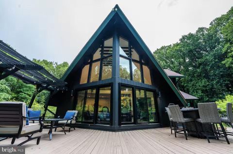 Photo of 2744 Brooke Road, STAFFORD, VA 22554 (MLS # VAST2047480)