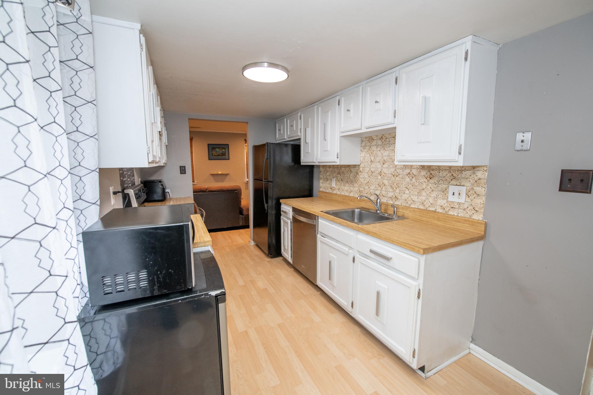 TAREYTON ESTATES - Residential