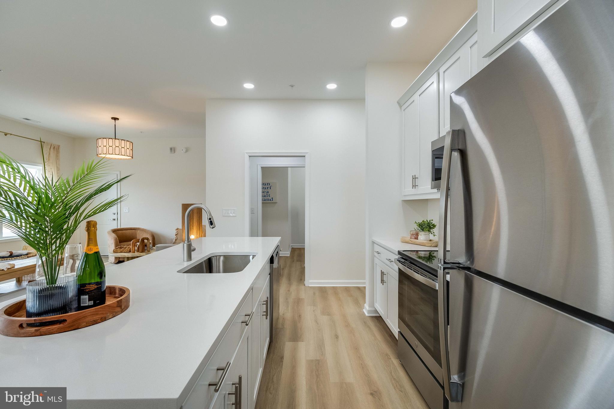 OCEAN VIEW BEACH CLUB - Residential