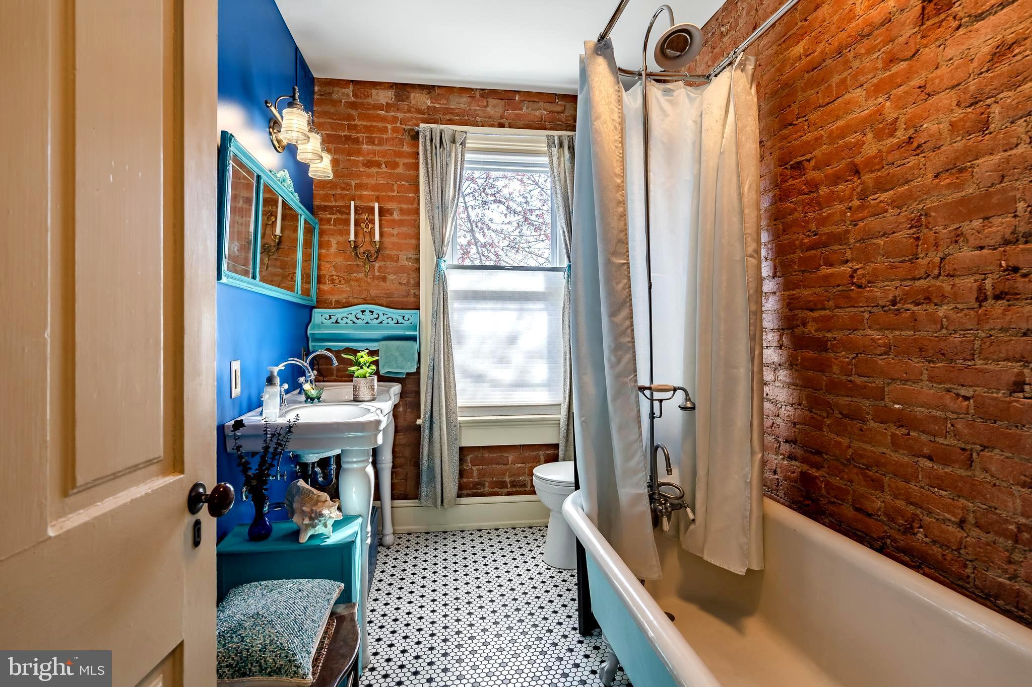 LANCASTER HISTORIC DISTR. - Residential