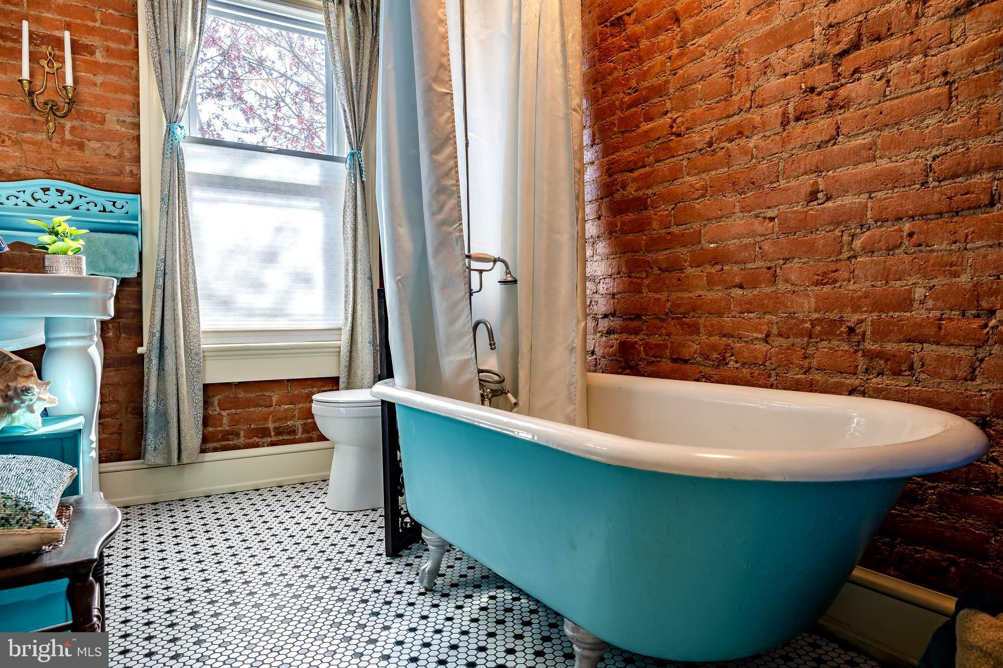 LANCASTER HISTORIC DISTR. - Residential