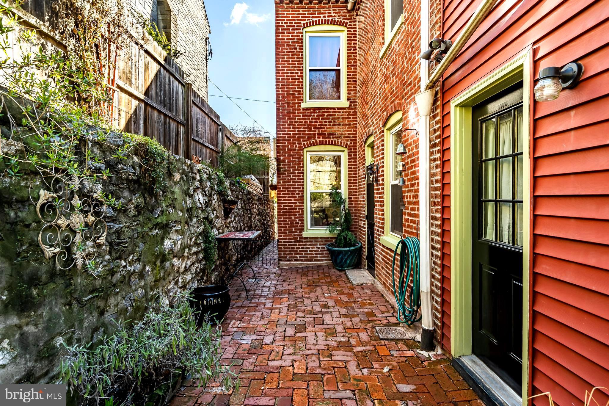 LANCASTER HISTORIC DISTR. - Residential