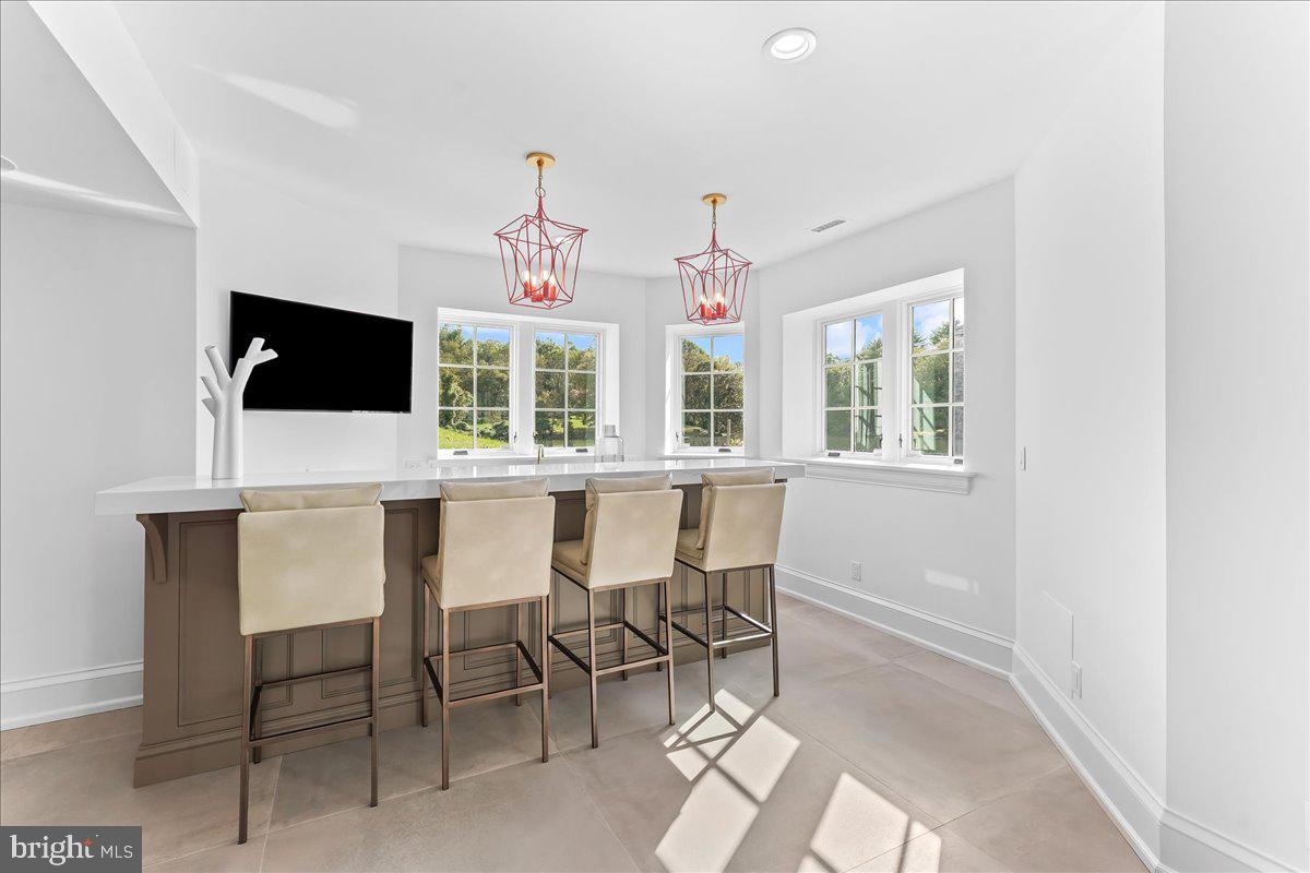 HILLOCH MANOR - Residential