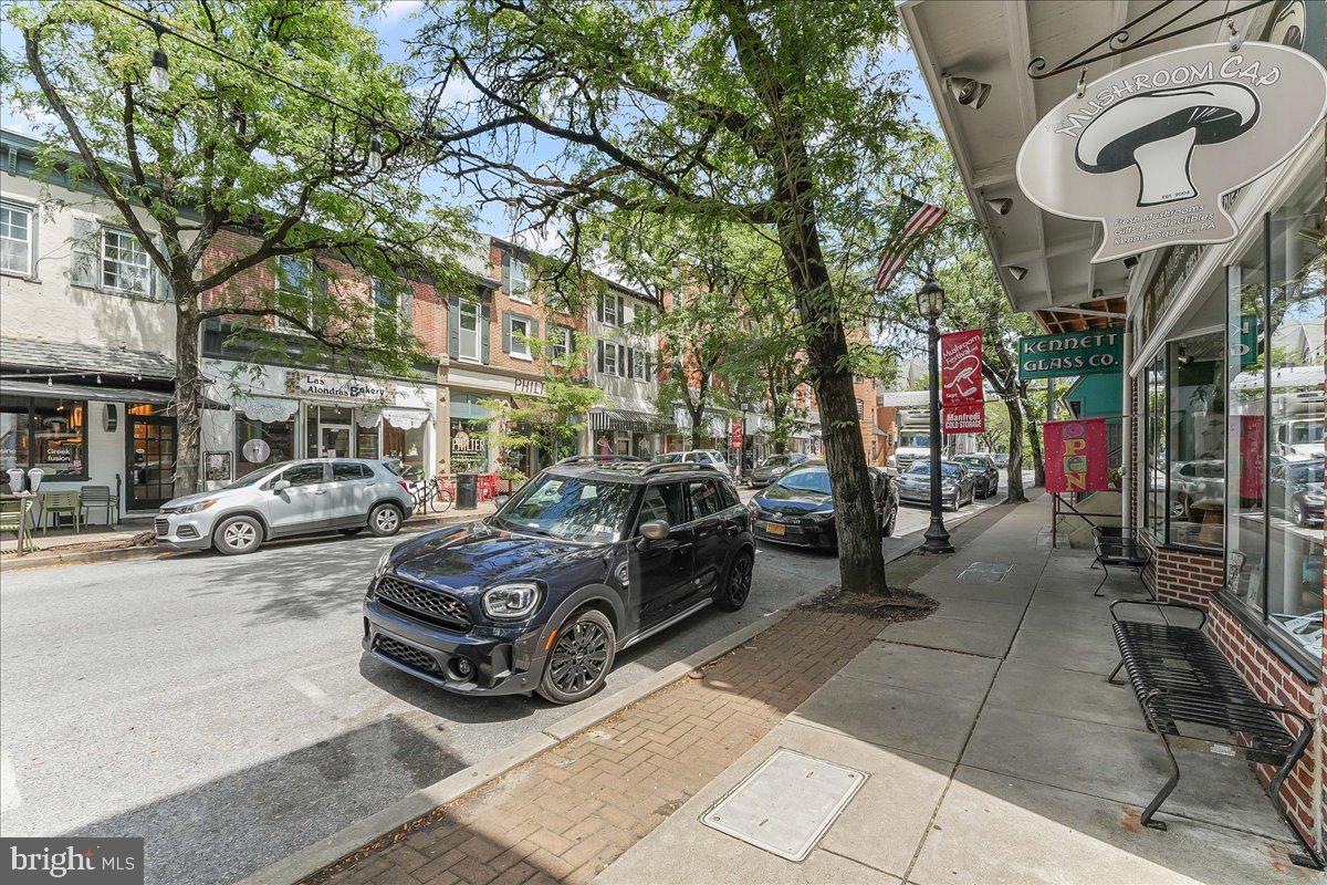 HILLOCH MANOR - Residential