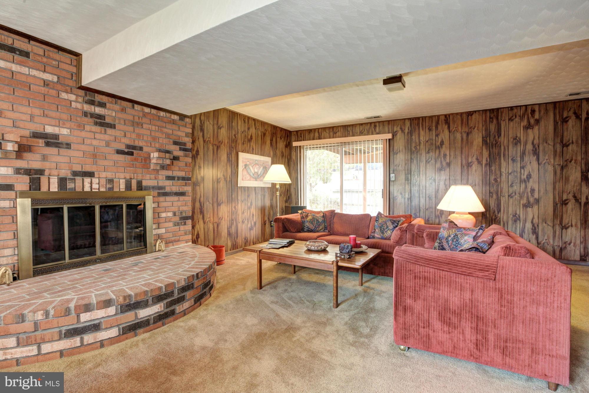 GREENBRIAR WOODS - Residential