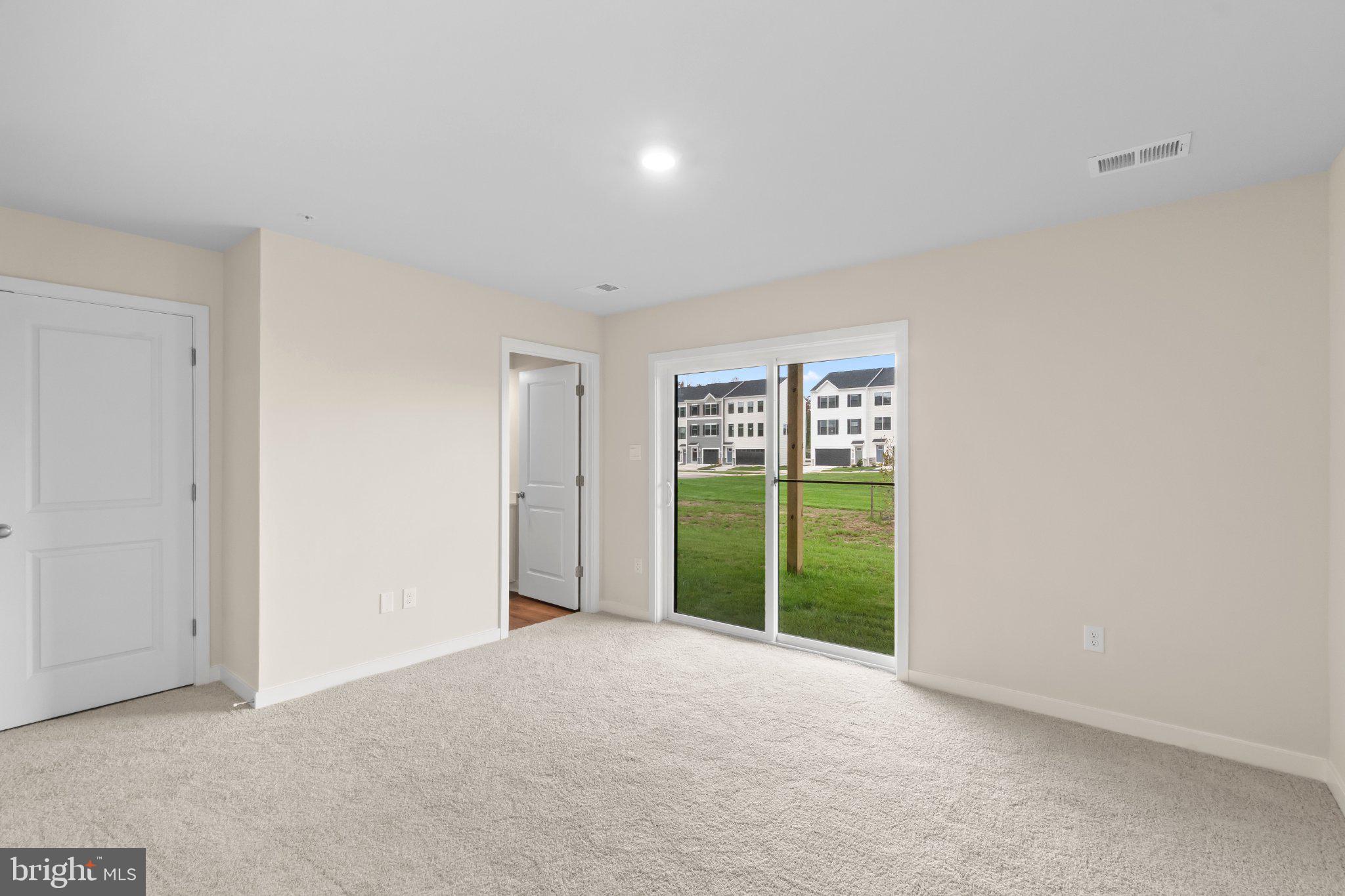 152 SOFT RUSH LANE