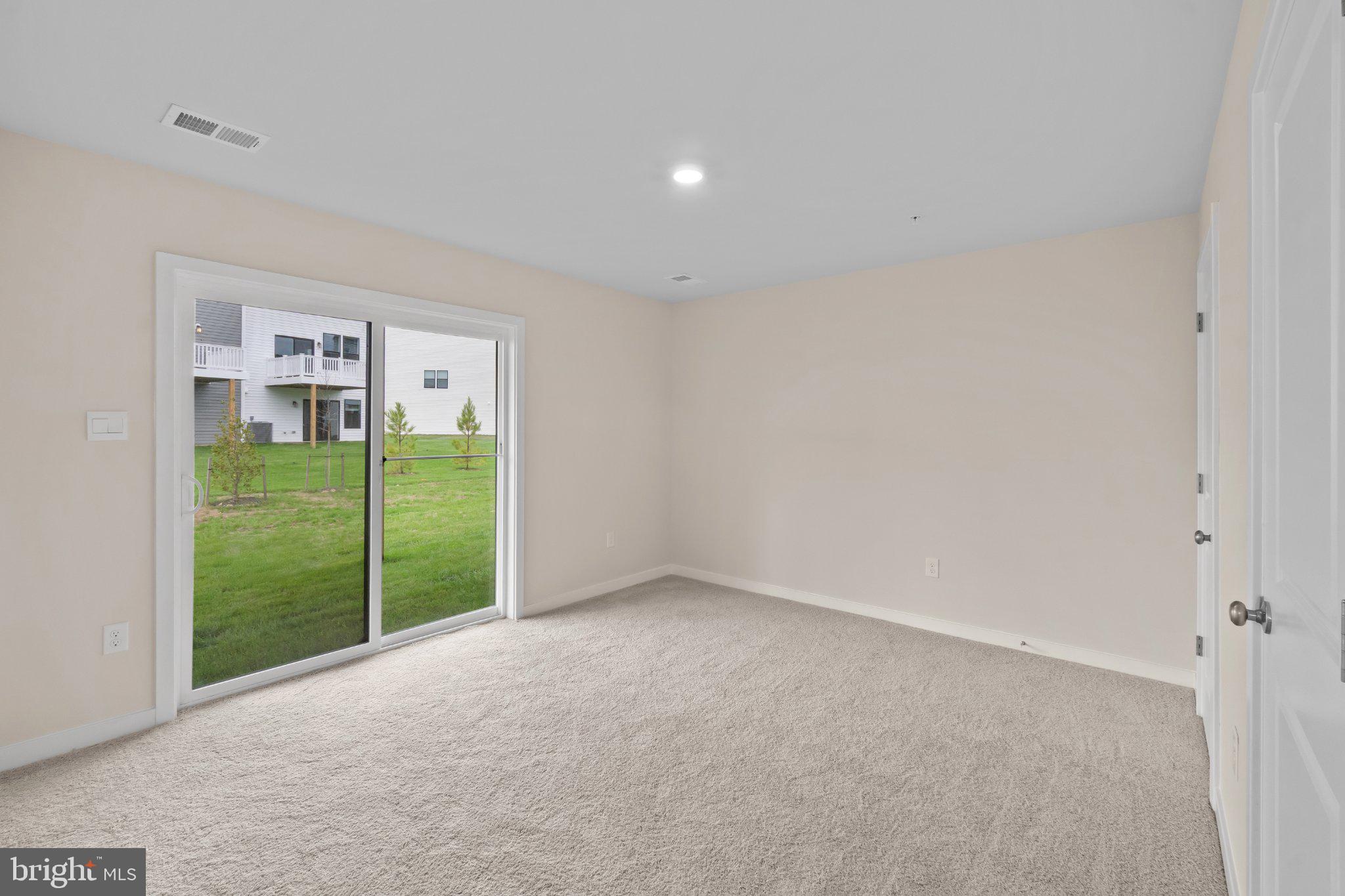 152 SOFT RUSH LANE
