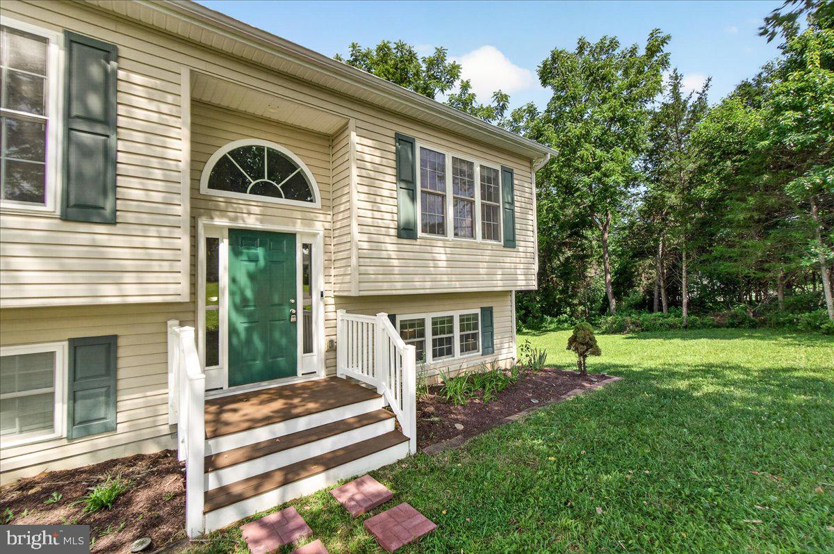 207 SANDPIPER LANE