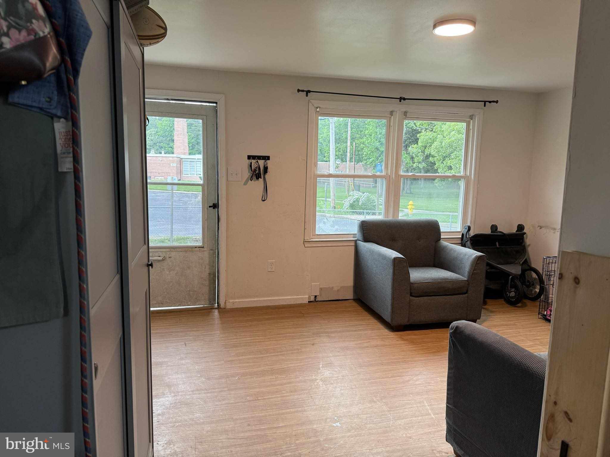 21364 CAMBRIDGE AVENUE