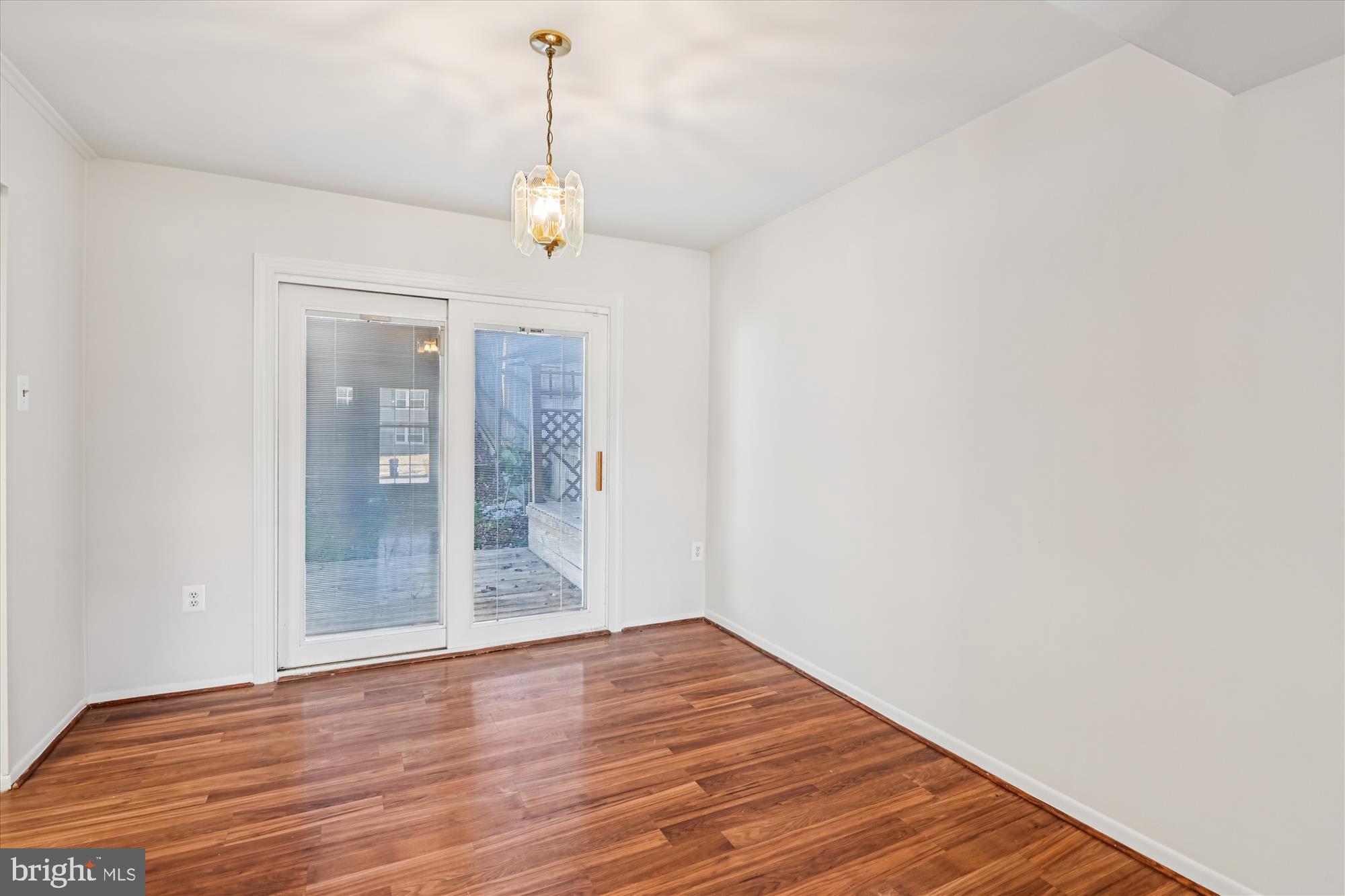 CHAPEL GROVE - Residential