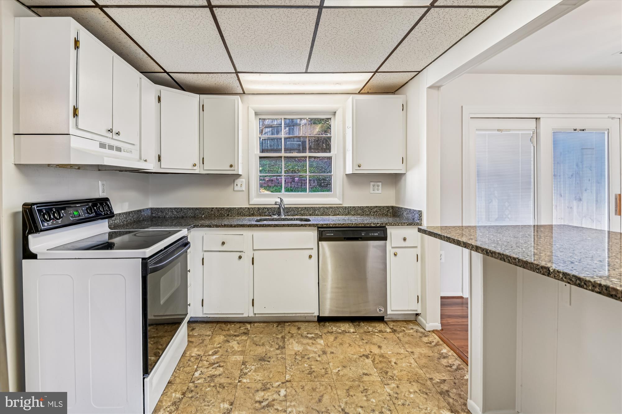 CHAPEL GROVE - Residential