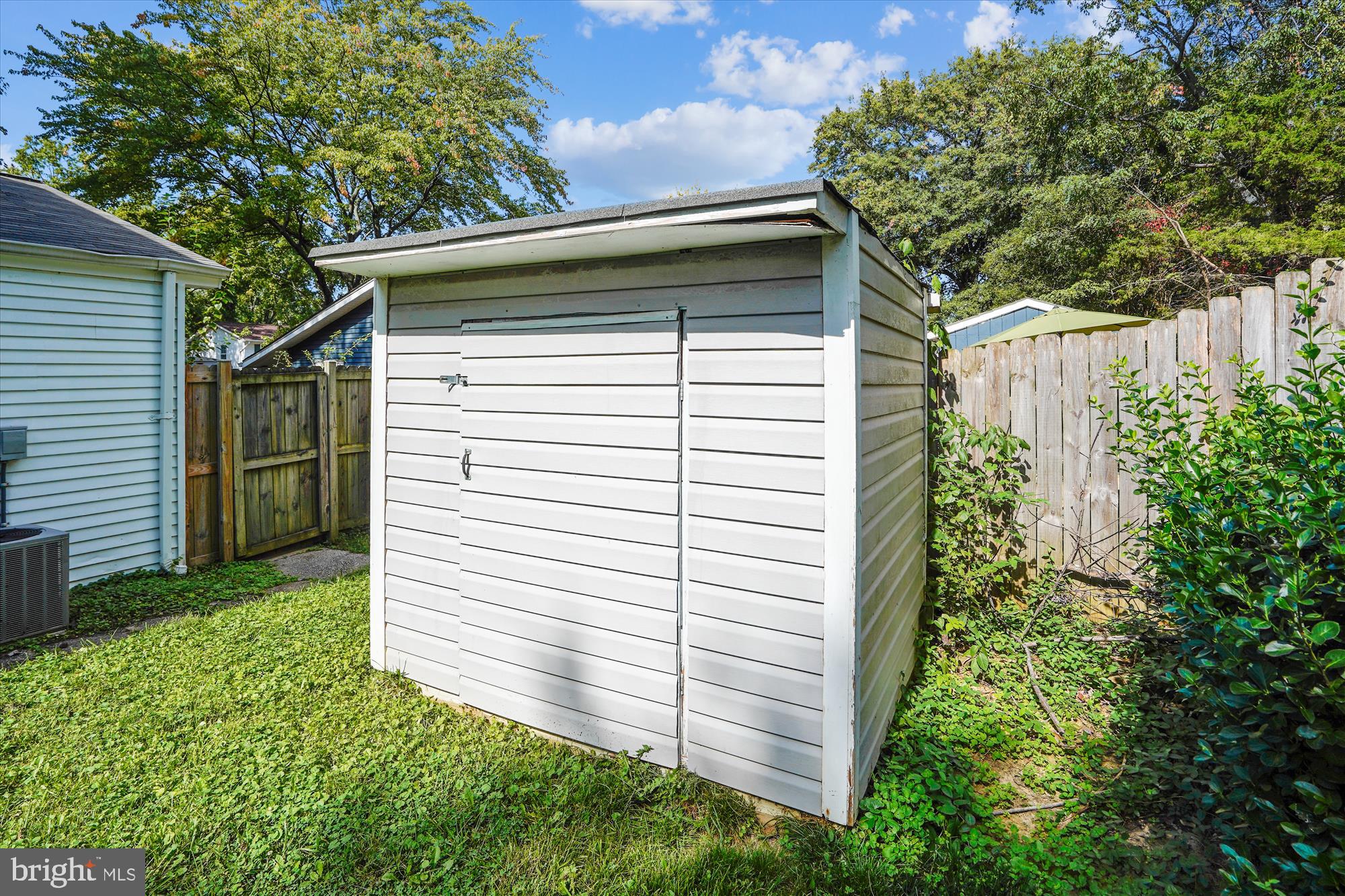 CHAPEL GROVE - Residential