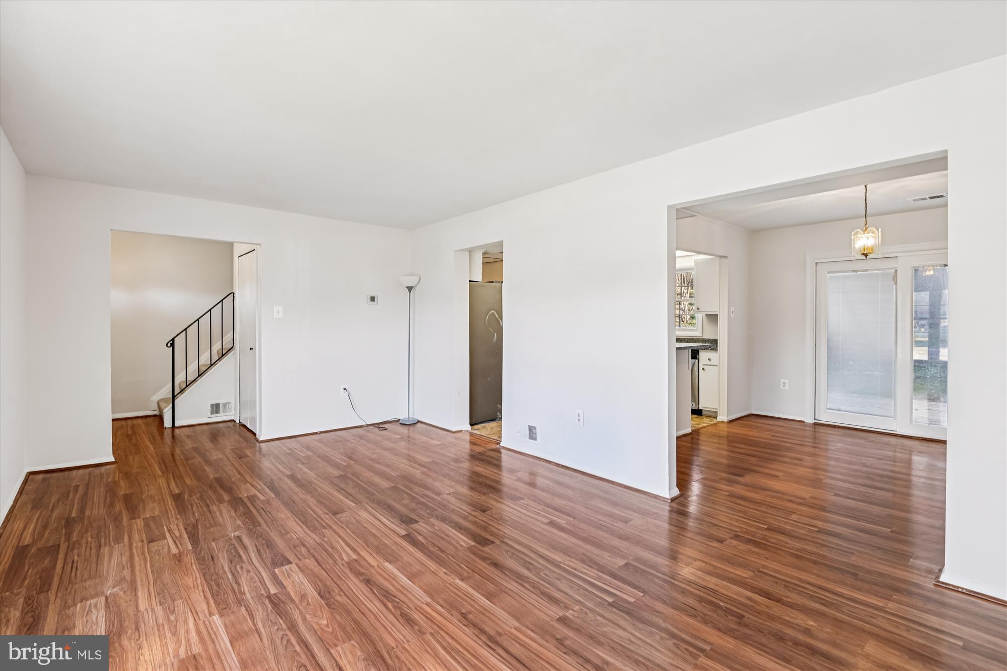 CHAPEL GROVE - Residential