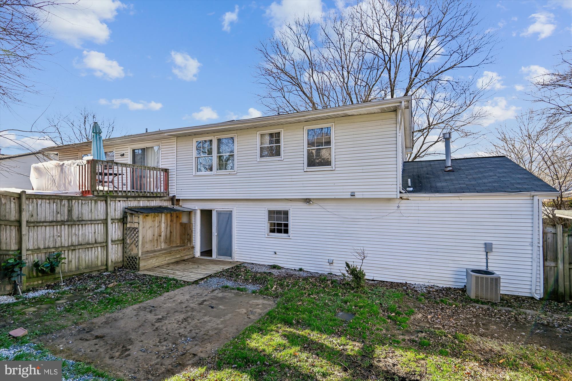 CHAPEL GROVE - Residential