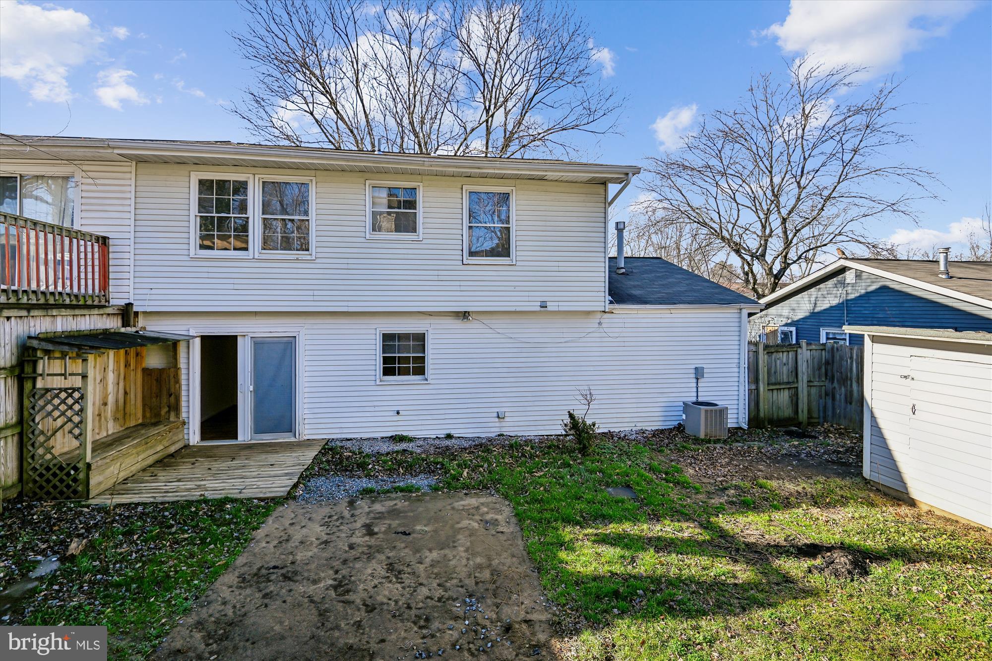 CHAPEL GROVE - Residential