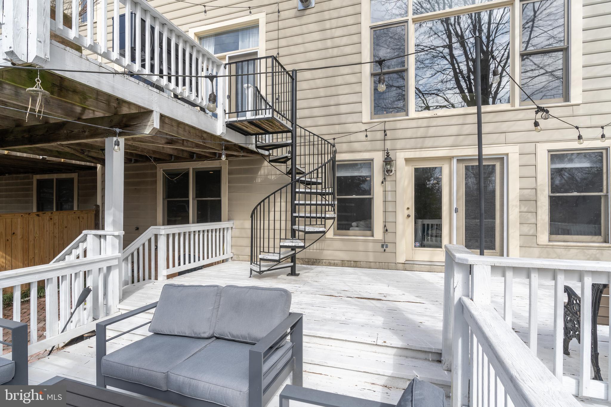 POTOMAC CREST - Residential