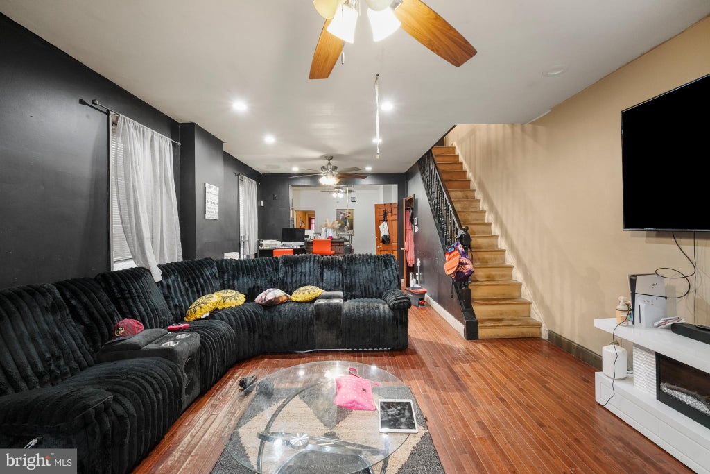 Photo of 7115 Tulip Street, PHILADELPHIA, PA 19135 (MLS # PAPH2661154)