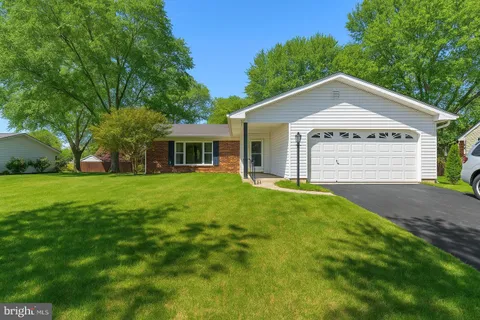 5922 Michael Road, Waldorf, MD 20601 - MLS#: MDCH2042762