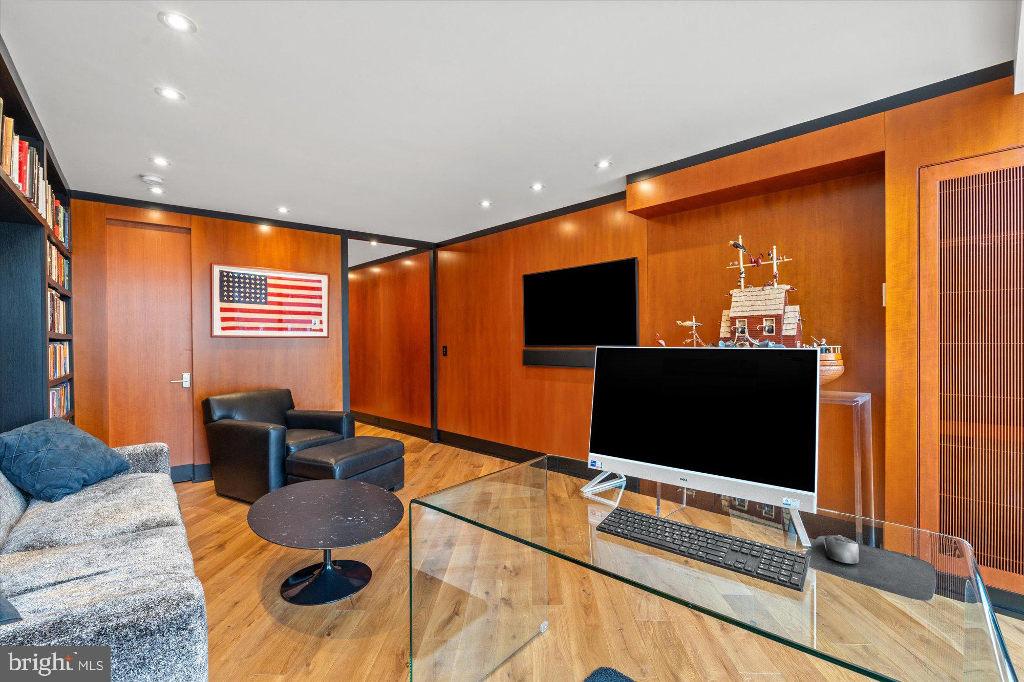 WATERGATE - Residential