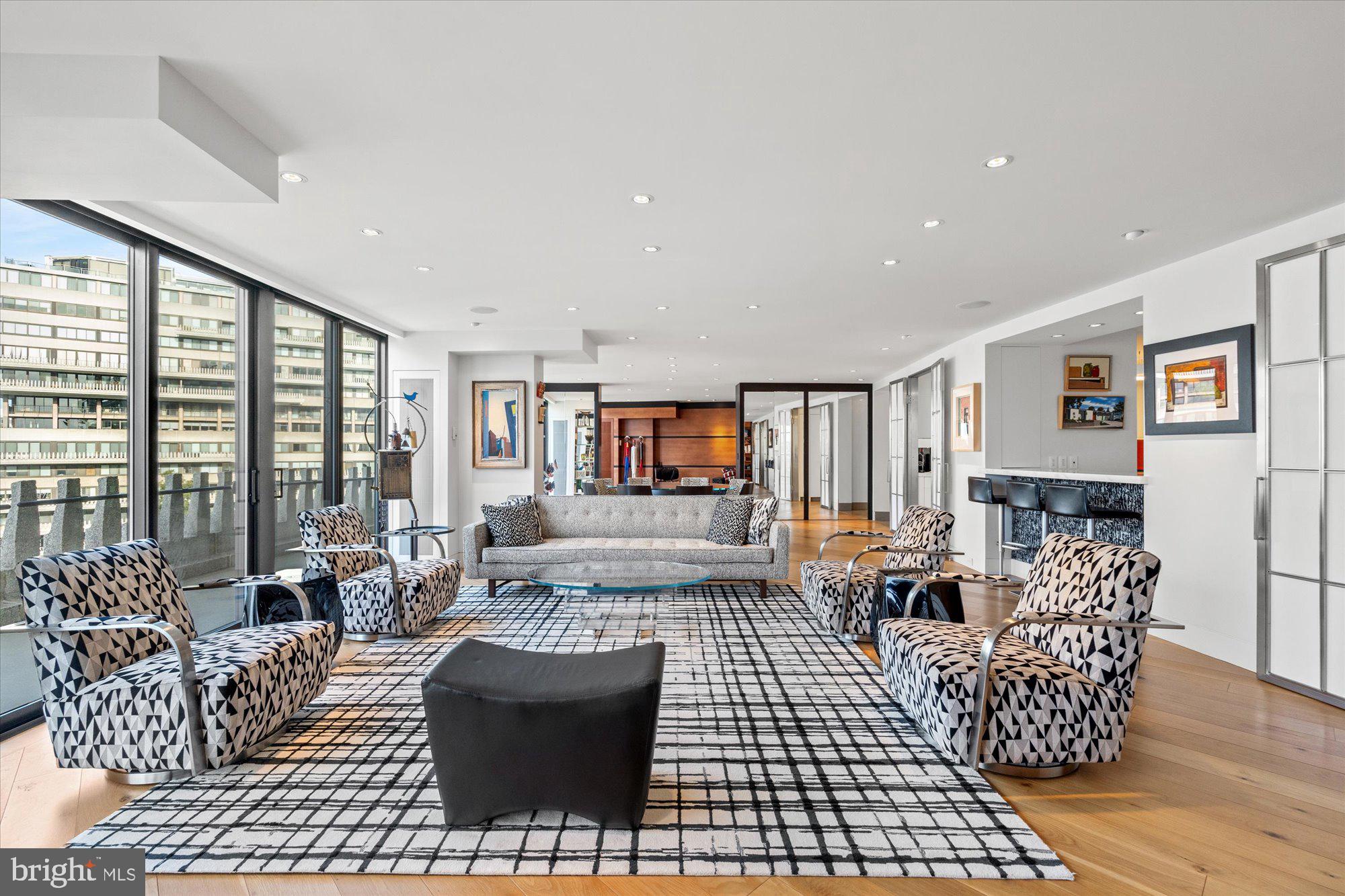 WATERGATE - Residential