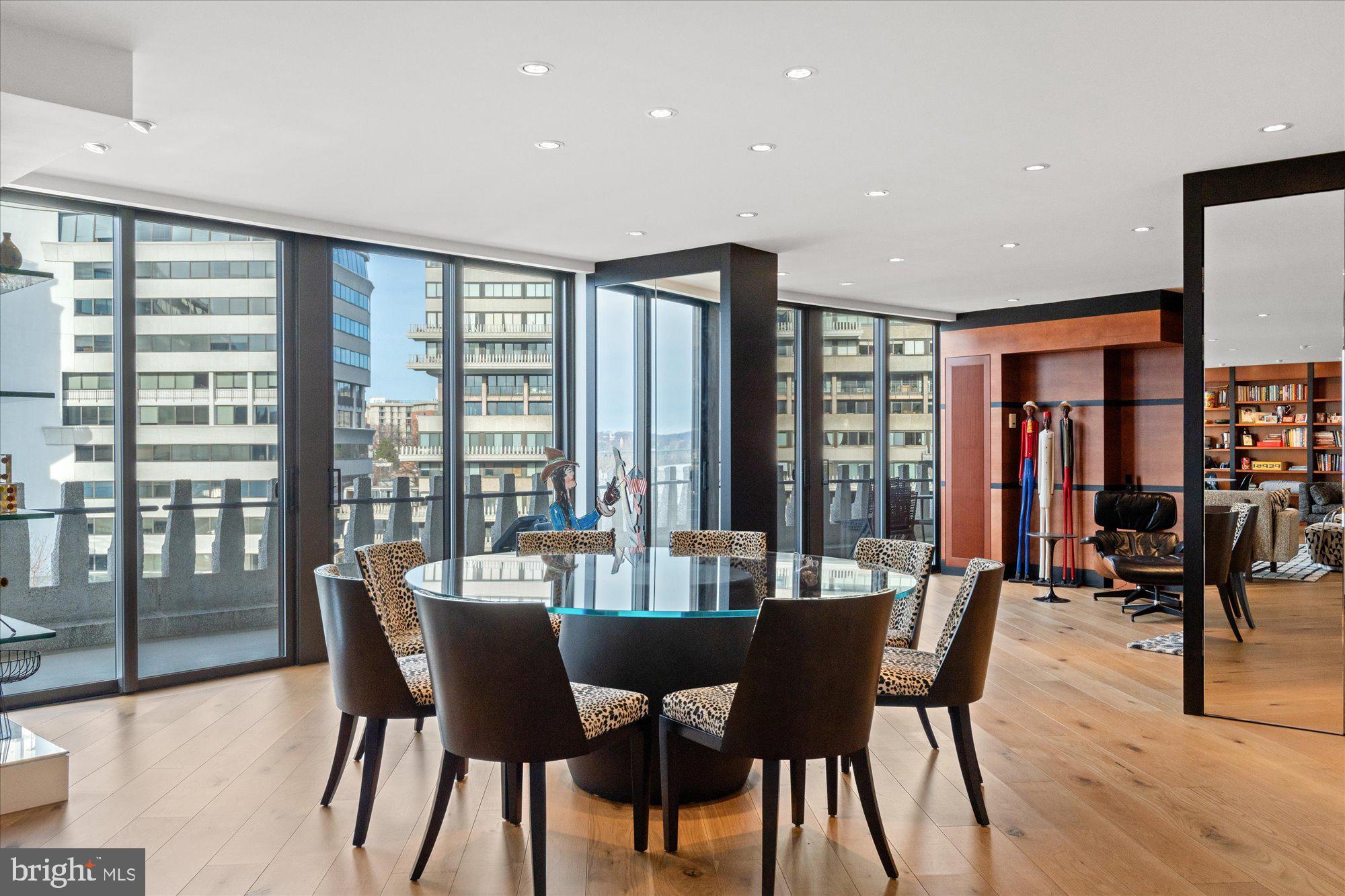 WATERGATE - Residential