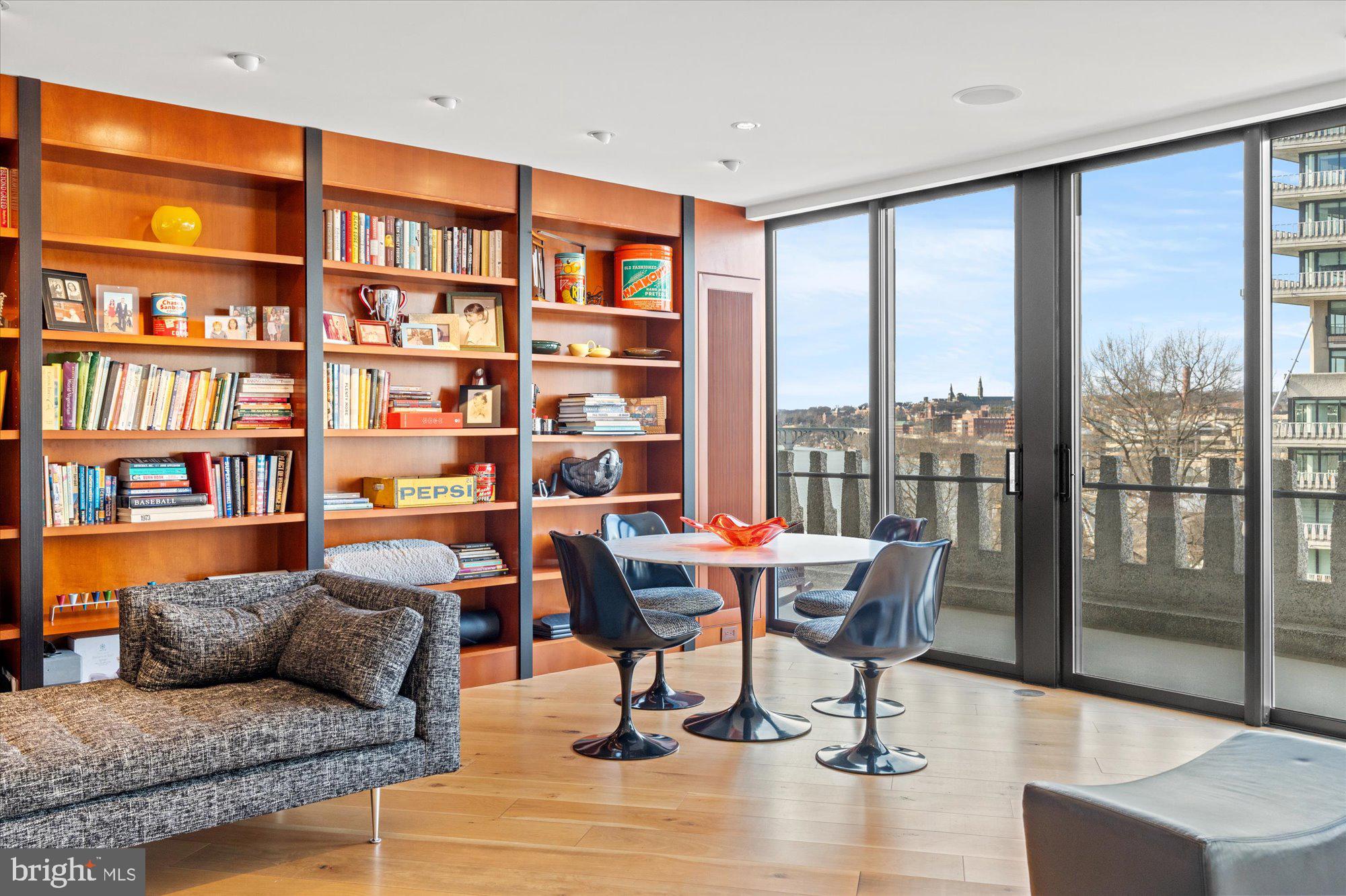 WATERGATE - Residential