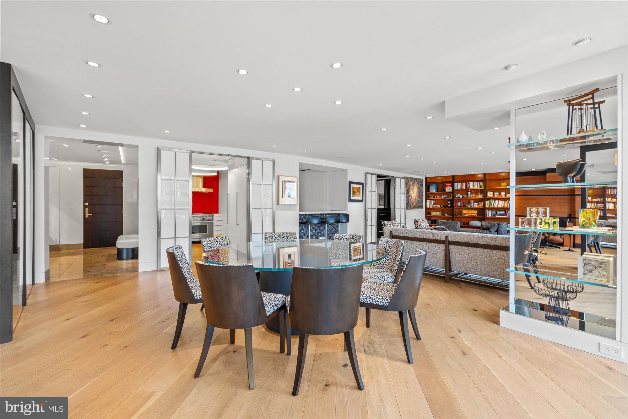 WATERGATE - Residential