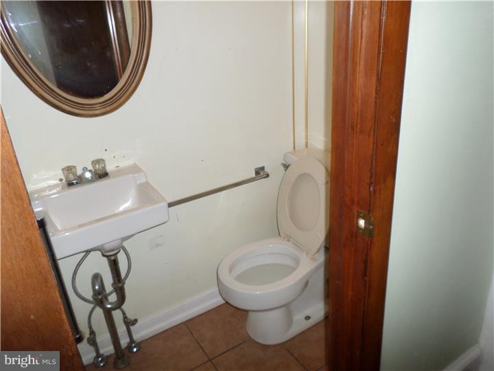 NEWBOLD - Residential Lease