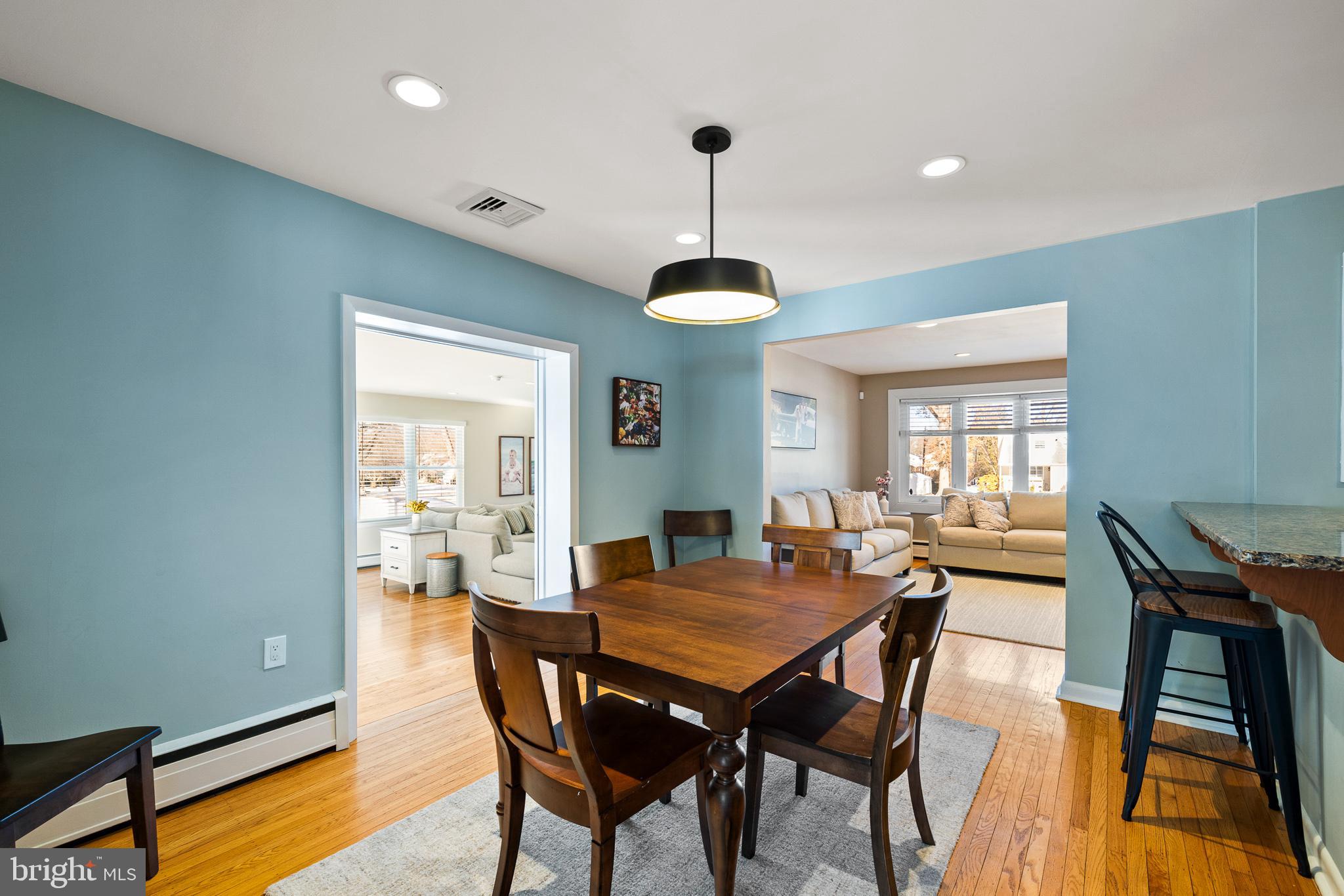 MEADOWLANDS MANOR - Residential