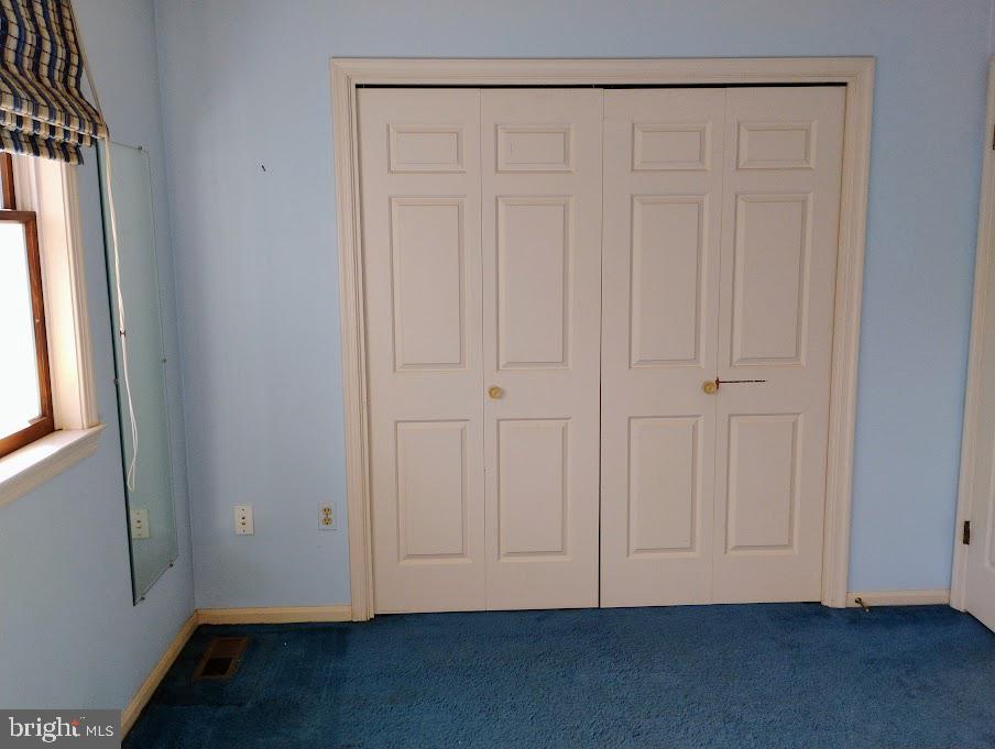 EAGLE HILL - Residential