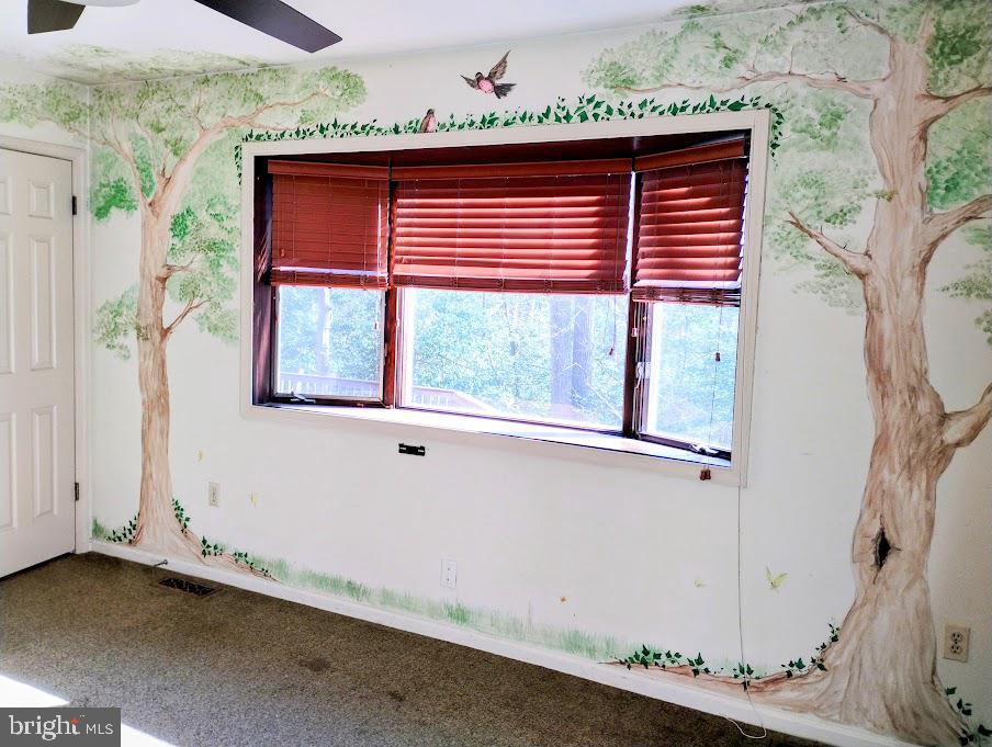 EAGLE HILL - Residential