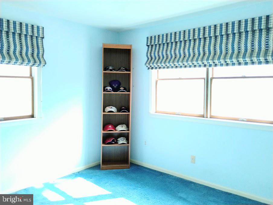 EAGLE HILL - Residential