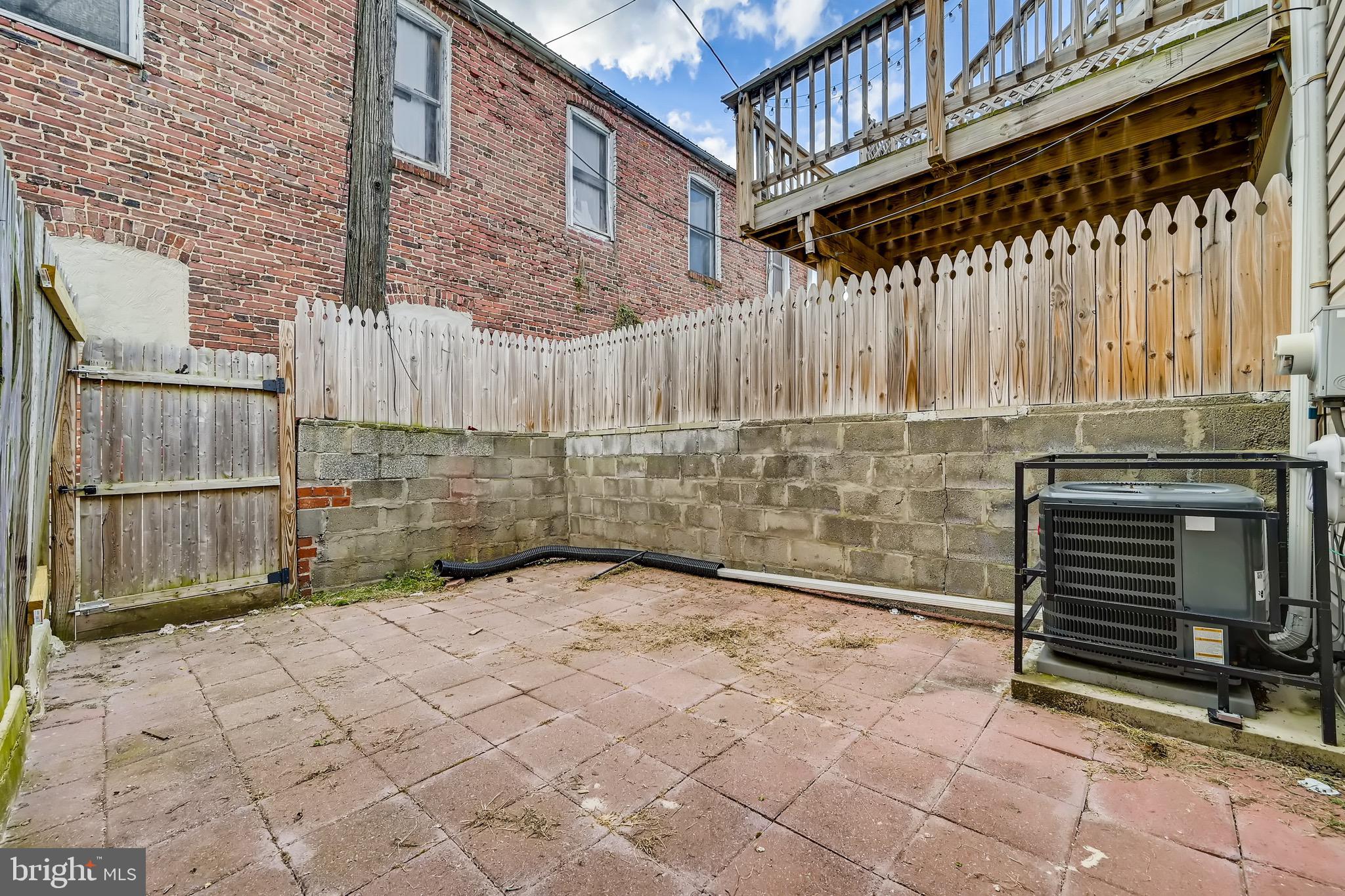 BUTCHER'S HILL - Residential